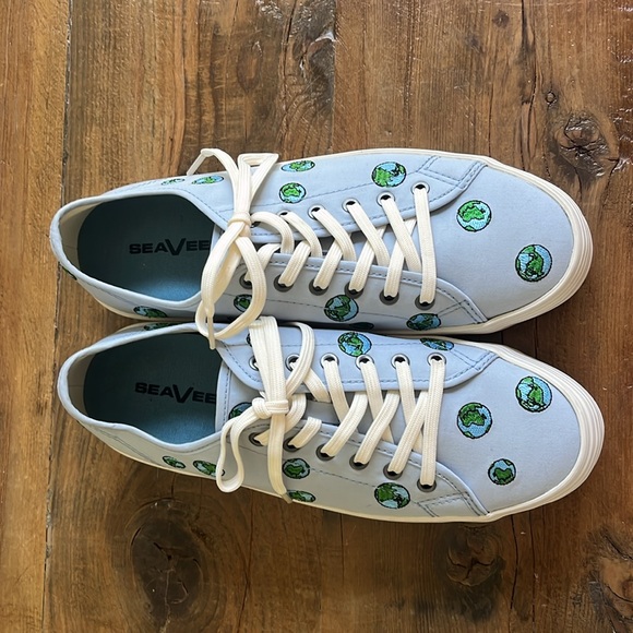 SeaVees Sneakers - Picture 2 of 6